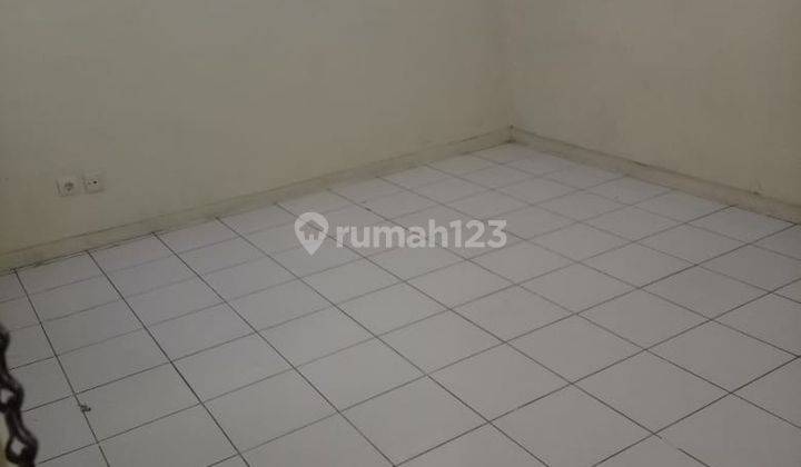 Rumah Bagus Unfurnished SHM di Sumbersari, Bandung 2