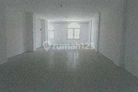 For Sale and Rent 5-Story Shop House in Cihampelas, Bandung 2