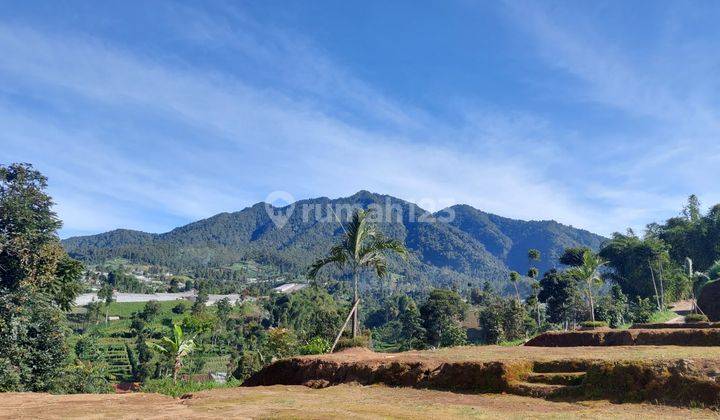 Tanah di Jalan Kolonel Masturi, Bandung 540 m² 1