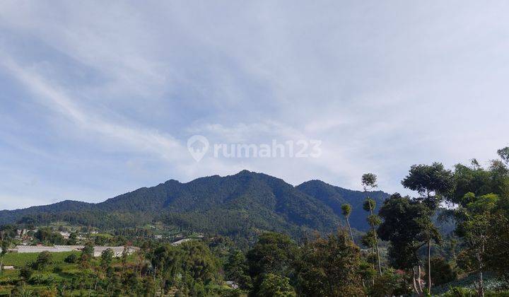 di Jalan. Kolonel Masturi Dekat Dengan Sekolah Polisi Negara, Cimahi 8