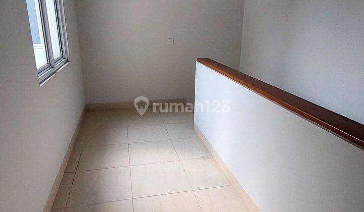 Rumah 2 Lantai di Jalan Utama Assana House 2