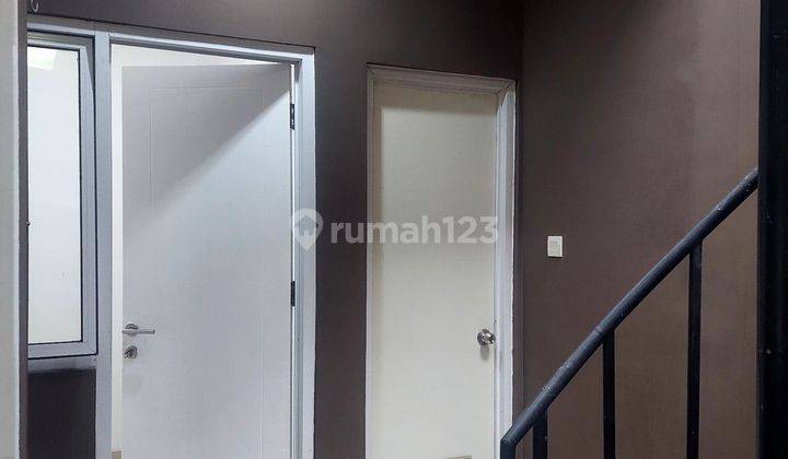 Rumah 2 Lt Rapi Siap Huni disewakan Gading Serpong di Cluster Karelia 2