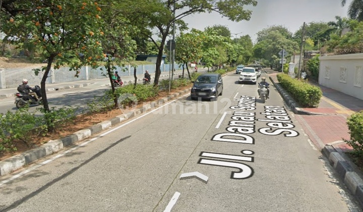 Rumah Danau Sunter Selatan Dijual Dibawah Harga NJOP Cocok Buat Showroom, Resto