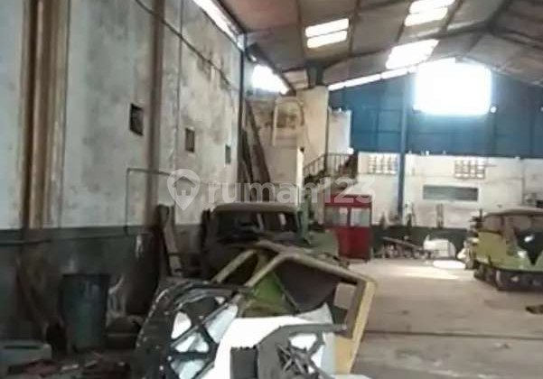 Gudang Hitung Tanah 1 Lantai di Jl. BANYUURIP 5