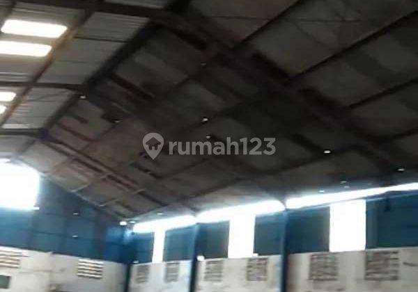Gudang 1 Lantai Hitung Tanah di Jl. BANYUURIP 8