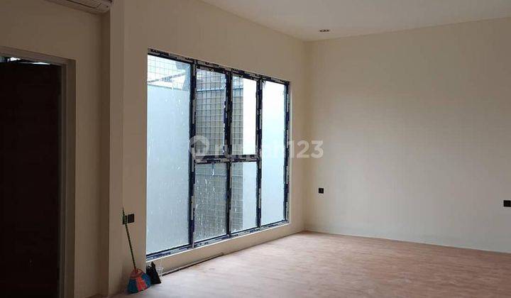 Rumah Kavling Polri Jelambar Jakarta Barat 3