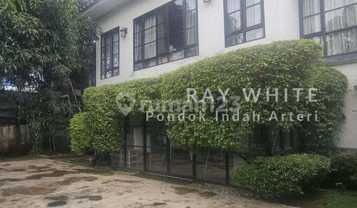 Rumah Hoek Bendi Premium Dekat Gandaria City, Jakarta Selatan