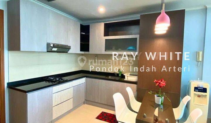 Dijual Apartement Hampton Park 2 BR Furnished Bagus 1