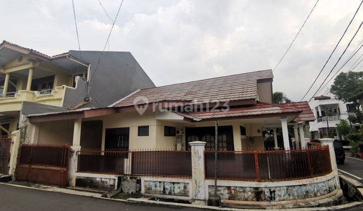 rumah asri terawat jalan angsana bungur senen 2