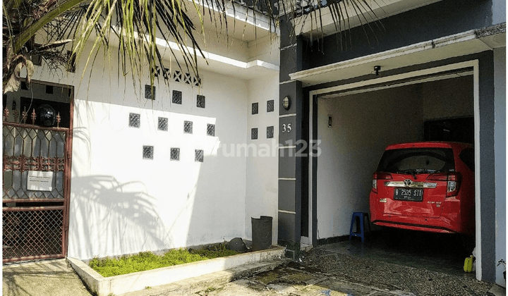 Rumah Asri Gudang Air dekat  Pasar Induk Kramat Jati 2