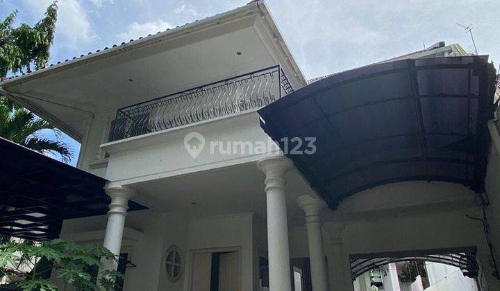 Rumah Klasik Cianjur Menteng dekat Bundaran HI 1