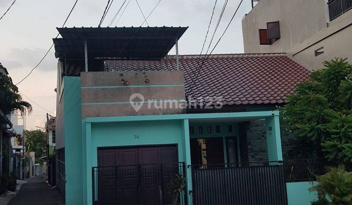 Dijual Rumah Asri Minimalis Cocok buat Kost di Kemandoran dekat Hotel Mulia Senayan 2