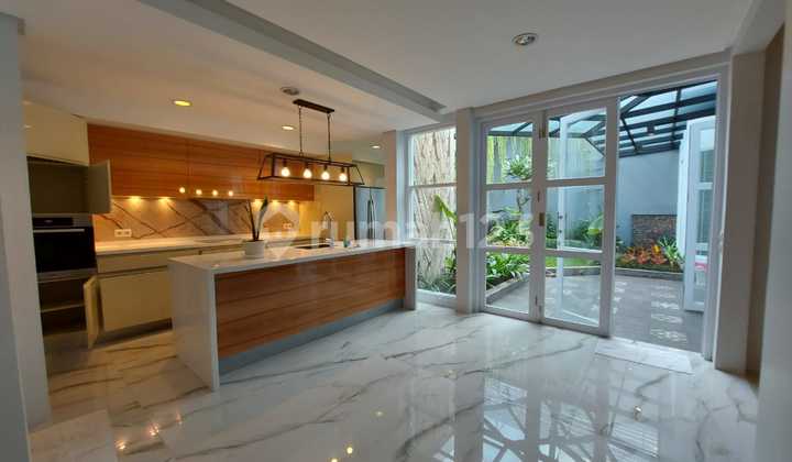 Cozy & Elegant Home For Rent in Pondok Indah! Perfect for expat family - peaceful area, in front of park & behind RSPI