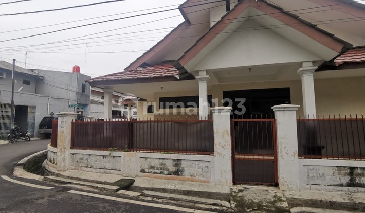 Rumah Hook Strategis Angsana Bungur Senen - Harga Murah Rumah Hook Strategis Angsana Bungur Senen - Harga Murah