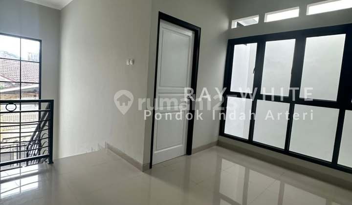 Rumah Brand New Cinere 2 Lantai Carport 2 Mobil 2