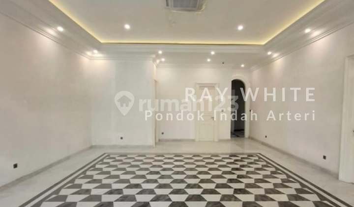 Rumah Mewah Hook Pondok Indah 4 Lantai Private Lift Pool 2