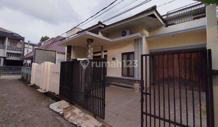 Dijual Rumah Asri  Siap Huni dalam komplek dekat Mabes TNI Cilangkap Jakarta Timur 1