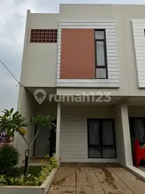 Rumah Brand New Pinang Ranti Dekat LRT Tmii 2