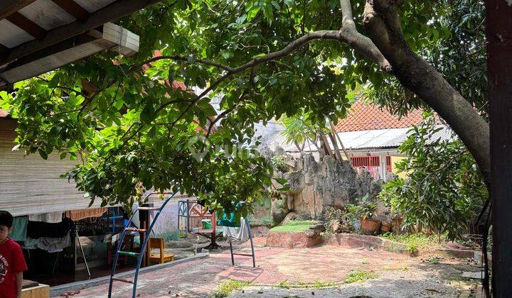 Rumah tenang  nyaman  buat  bangun kost di Ragunan Jakarta selatan 1