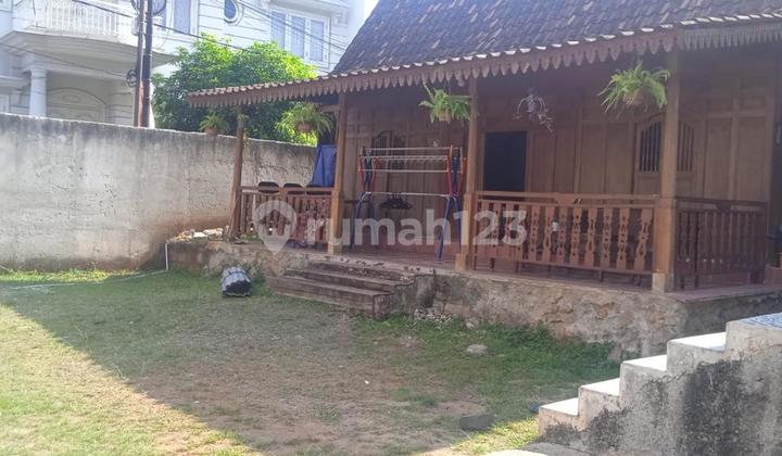 House for sale, hook, Senopati, strategic location, near Senayan SCBD