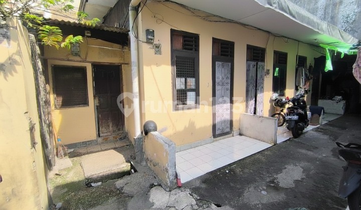 4-Door Rental with SHM, Strategic Location in Kapuk, Cengkareng 2