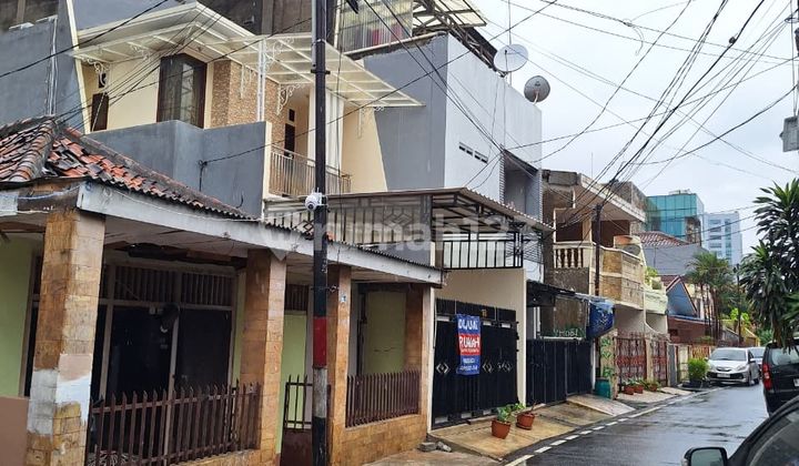 Rumah Tua Hitung Tanah Petojo Jakarta Pusat Dekat Gi