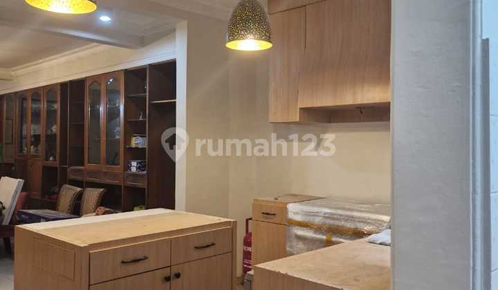 For Sale Newly Renovated House in Cilandak - Near MRT Fatmawati, JIS, Blok M, Kebayoran Baru!