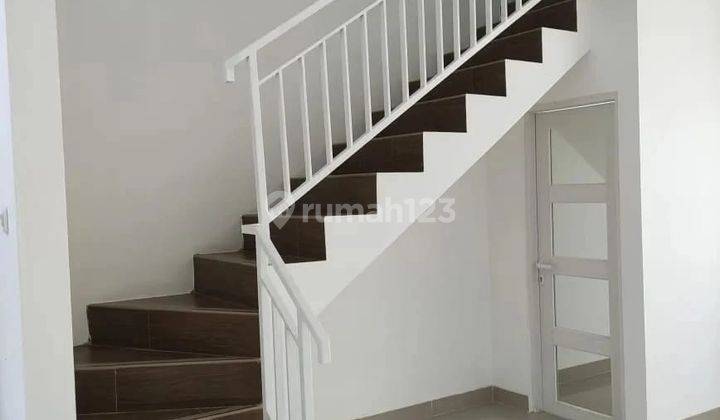 RUMAH 2  LANTAI MODEREN DAERAH PEKANTORAN 4