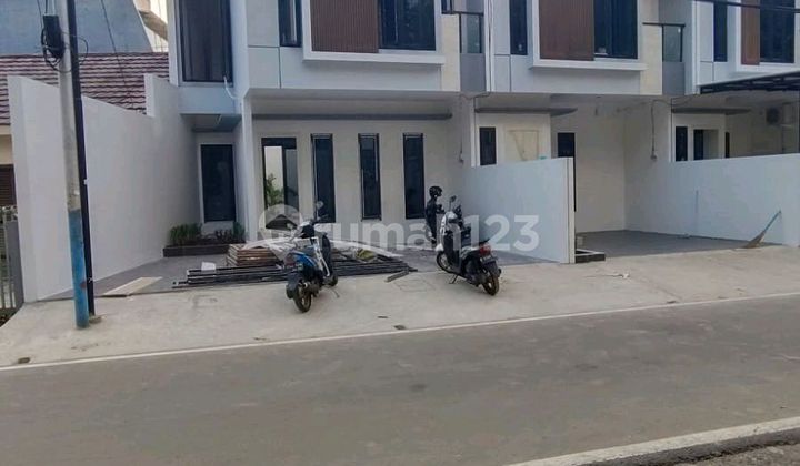 Luxury Cluster Cempaka Putih Timur Central Jakarta Luxury Cluster Cempaka Putih Timur Central Jakarta