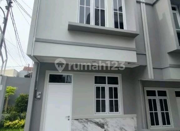 Rumah Impian 2 Lantai Lokasi Mangga Dua Selatan Pusat 2