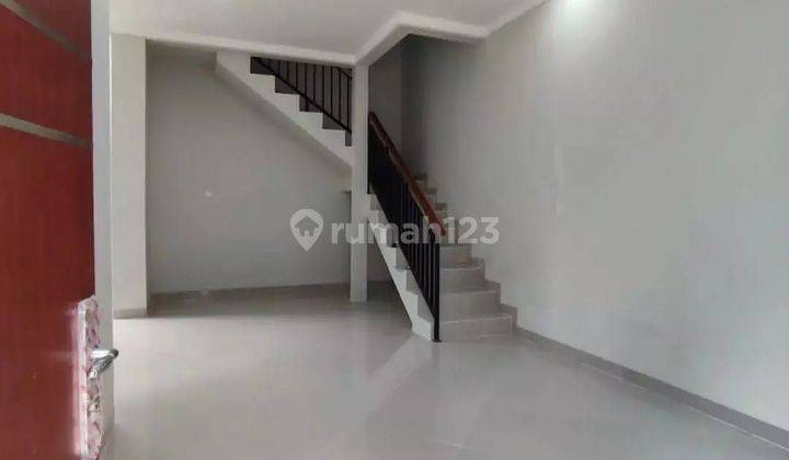 Rumah 2 Lantai Seharga 1 Lantai Terlaris Di Baleendah Bebas Banjir Free Kitchen Set & Smart Tv 43 Inch 2