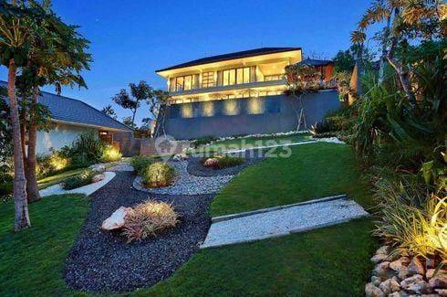 Dijual villa mewah dengan pemandangan laut yang indah