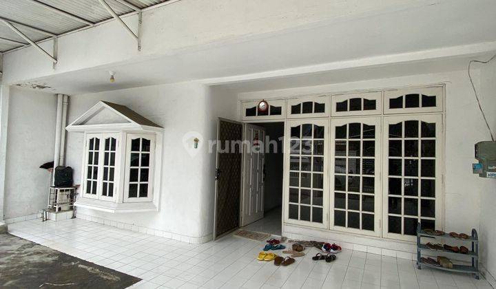 Rumah Muara Karang 8x17 Jalan Lebar Rapi Siap Huni 1