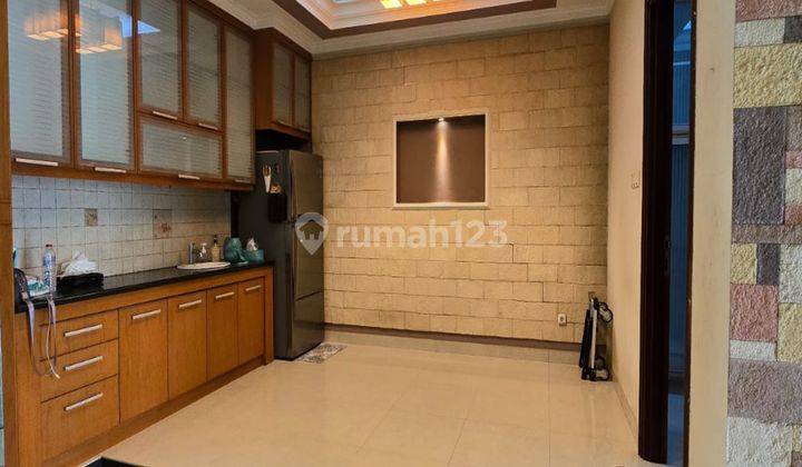 Rumah Pantai Indah Kapuk 8x15 Semi Furnish Siap Huni 1