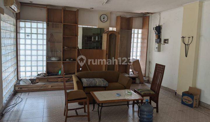 Rumah lokasi strategis nyaman di Jalan Pantai Sanur Ancol Timur  2