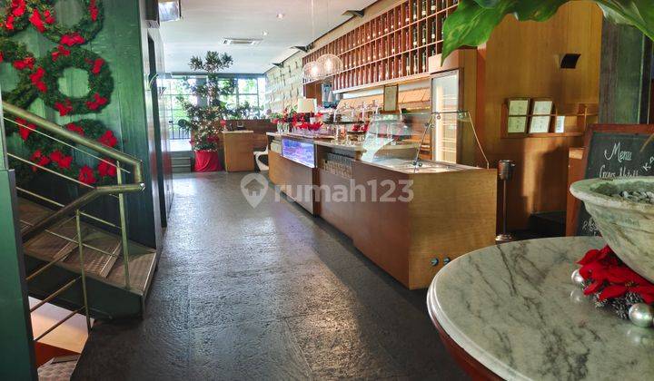 Restaurant siap pakai di prime location di Jalan Kemang Raya 