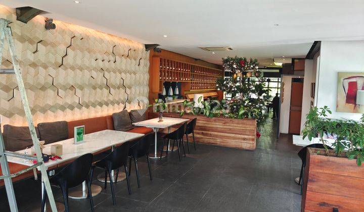Restaurant siap pakai di prime location di Jalan Kemang Raya 