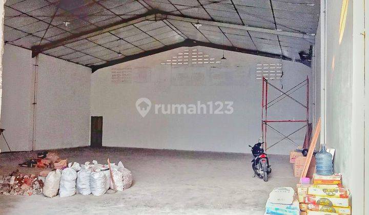 Gudang  Lokasi Bandara mas tangerang perimeter utara

 1