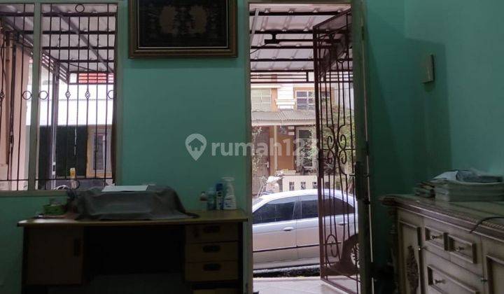 Rumah Unfurnished 1 Lantai di Legenda Wisata Cibubur 3