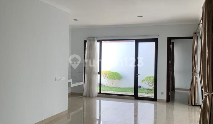 Rumah Dekat Tol dan Mall The Icon Eternity Bsd City 2