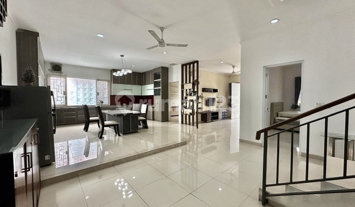 Fiore Foresta Bsd City 3 Lantai Furnish Siap Huni