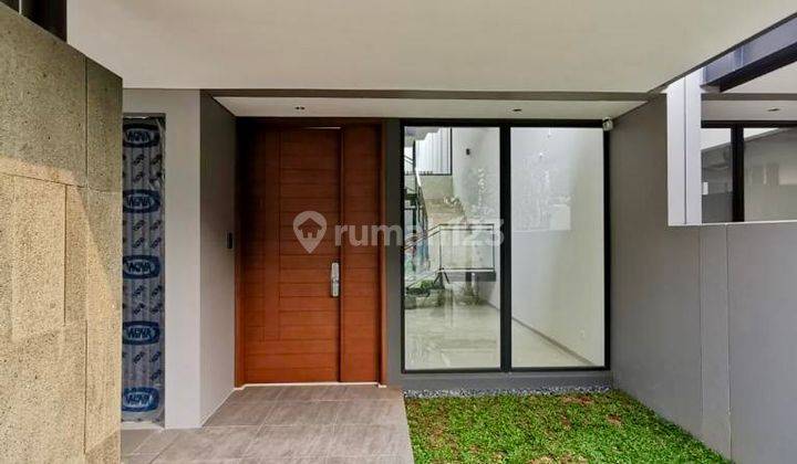 Rumah Mewah Harga Murah Cluster Lyndon Full Furnished Interior 2