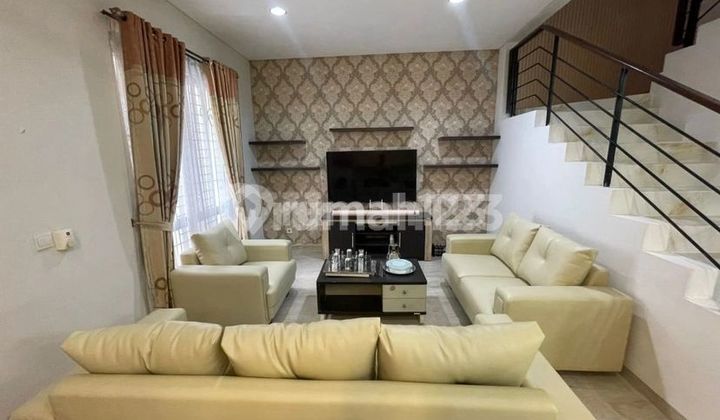 House in Green Cove Bsd City For Sale Furnished Ready to Occupy 2