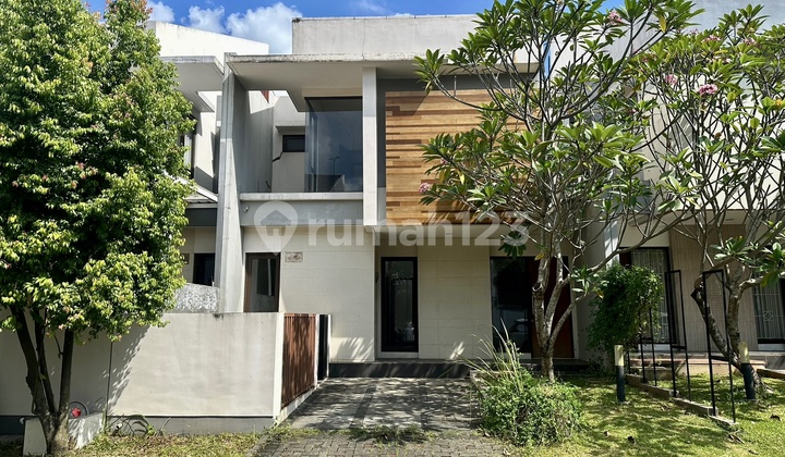 Rumah Murah di Bsd The Eminent Siap Huni Lebar 8 Rumah Murah di Bsd The Eminent Siap Huni Lebar 8