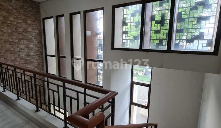 Dijual Rumah Bagus Siap Huni Cluster Mayfield Green Wich Park