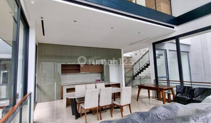 Dijual Murah Cluster Lyndon Nava Park Bsd Full Furnish With Pool 2