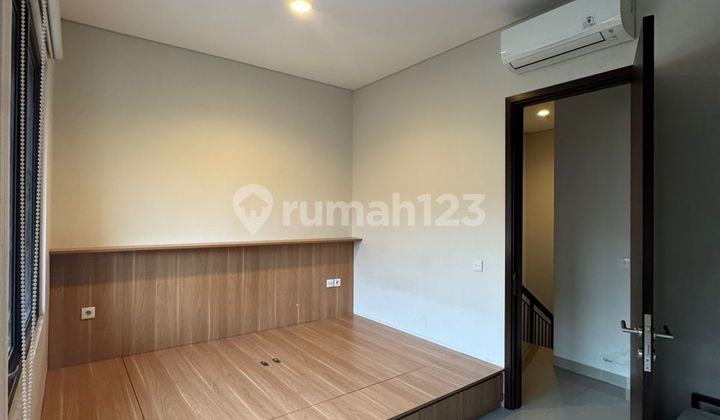 Dijual Murah Full Furnished Siap Huni Cluster Askara Vanya Park Bsd City 2
