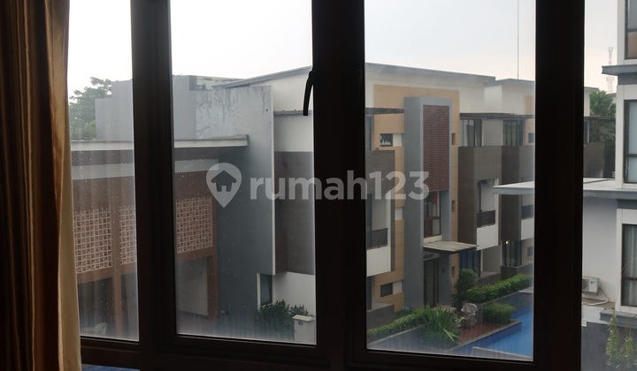 Apartemen View Kolam Asatti Vanya Park 3br Corner 2