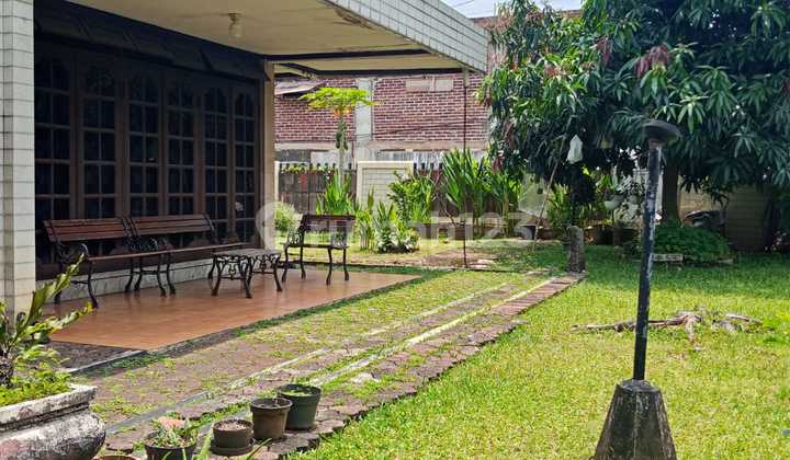 Rumah di Bukit Nusa Indah Serua Ciputat Dengan Halaman Luas 2