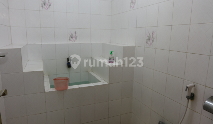 Rumah Mewah, Nyaman & Asri di Kompleks Elit Bukit Gading Villa 2